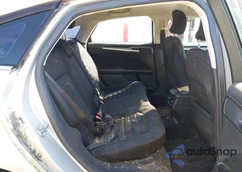 2015 Ford Fusion Se z USA, uszkodzony, nr VIN 1FA6P0H77F5118846